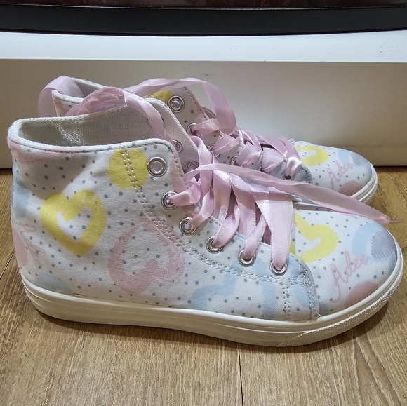 KIDS GIRLS SHOES SIZE 3 BUNDLE (ADEE, KURT GEIGER, BARTEK) - Picture 6 of 13